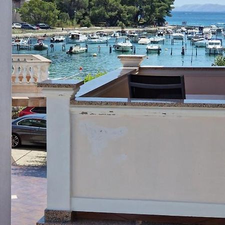 Haus Anica Apartment Rab Town Exterior foto
