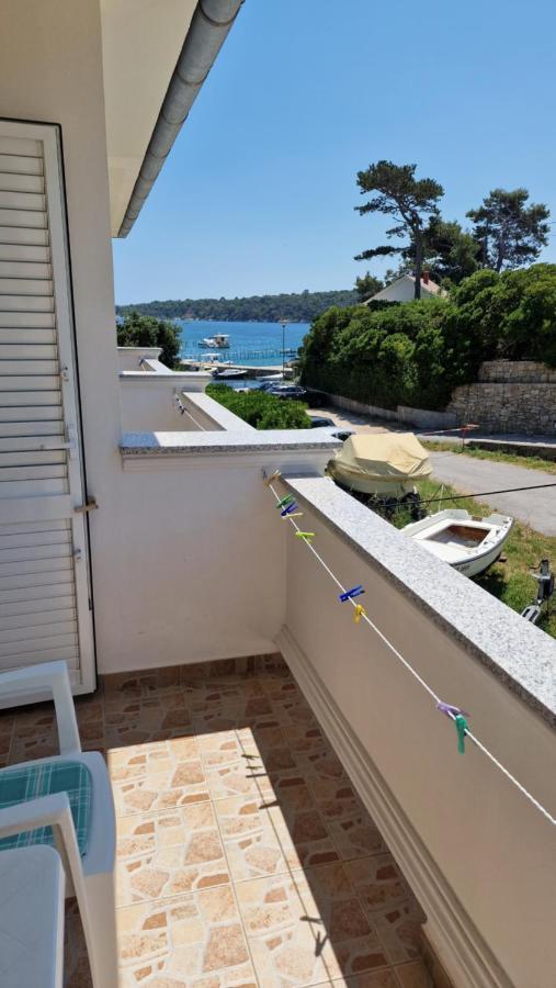 Haus Anica Apartment Rab Town Exterior foto